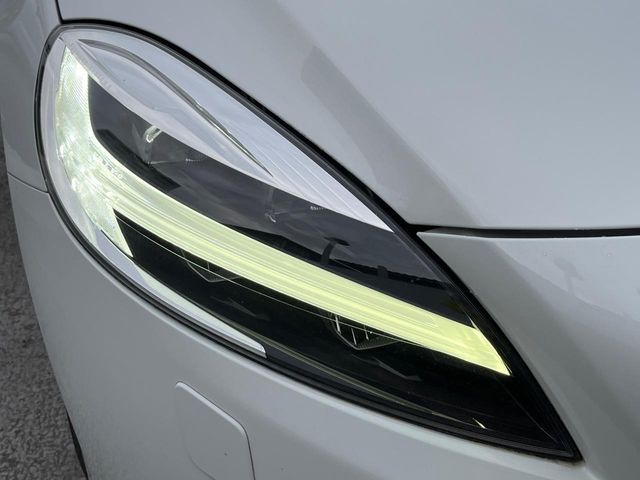 Ref No.A16075280 VOLVO V40 Image#14