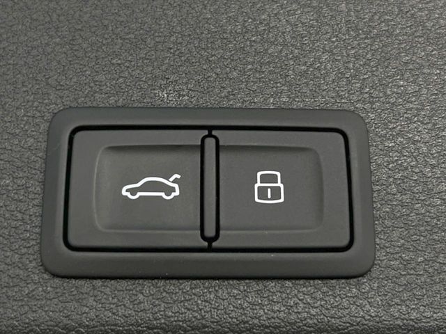 Ref No.A16075998 AUDI A4 Image#8