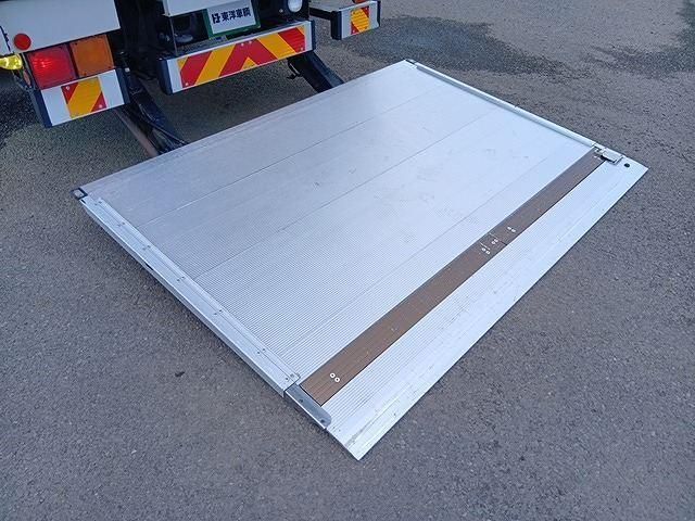 Ref No.A16076400 ISUZU FORWARD Image#13