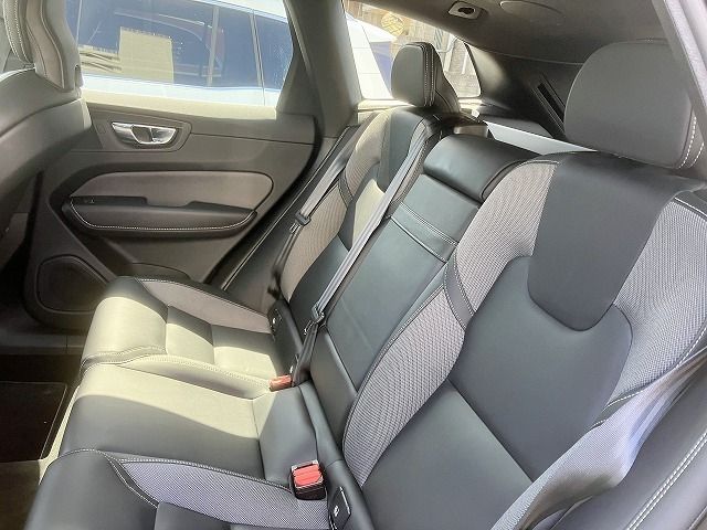 Ref No.A16085496 VOLVO XC60 Image#13