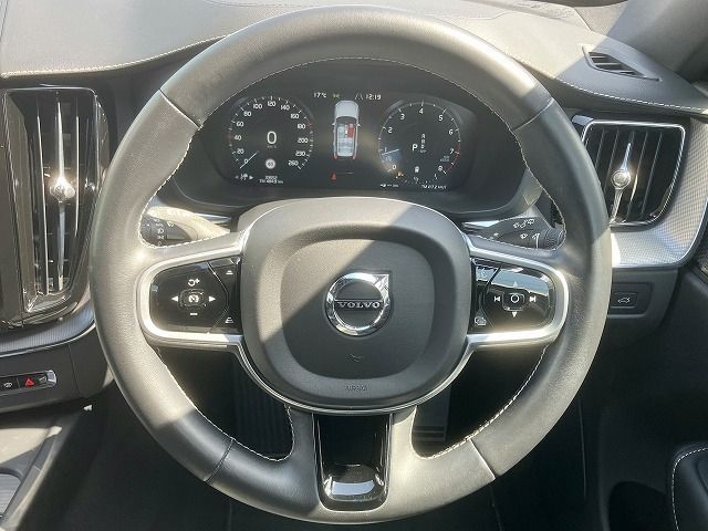 Ref No.A16085496 VOLVO XC60 Image#10