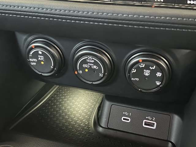 Ref No.A16085615 NISSAN FAIRLADY Z Image#18