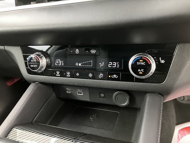 Ref No.A16085808 MITSUBISHI OUTLANDER PHEV Image#12