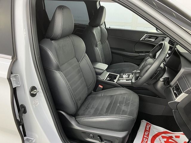 Ref No.A16085808 MITSUBISHI OUTLANDER PHEV Image#8