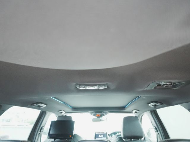 Ref No.A16085913 PEUGEOT 5008 Image#12