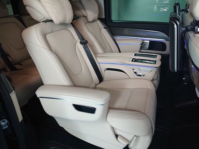 Ref No.A16086044 MERCEDES V CLASS Image#12