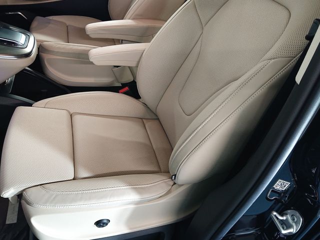 Ref No.A16086044 MERCEDES V CLASS Image#11