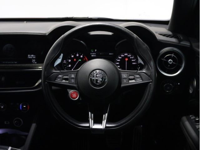 Ref No.A16086148 ALFA ROMEO STELVIO Image#20