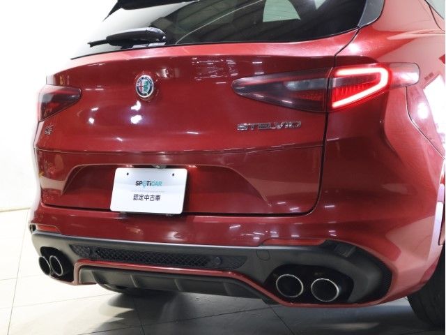 Ref No.A16086148 ALFA ROMEO STELVIO Image#18