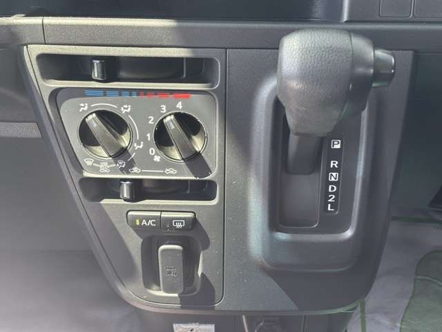 Ref No.A16086306 DAIHATSU HIJET CARGO Image#18