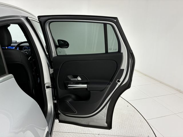 Ref No.A16086391 MERCEDES GLA CLASS Image#10
