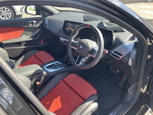 Ref No.A16086533 BMW 1 SERIES Image#2