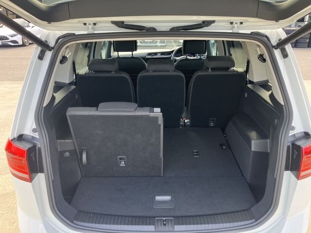 Ref No.A16086541 VOLKSWAGEN GOLF TOURAN Image#13