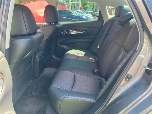 Ref No.A16086704 NISSAN FUGA Image#15