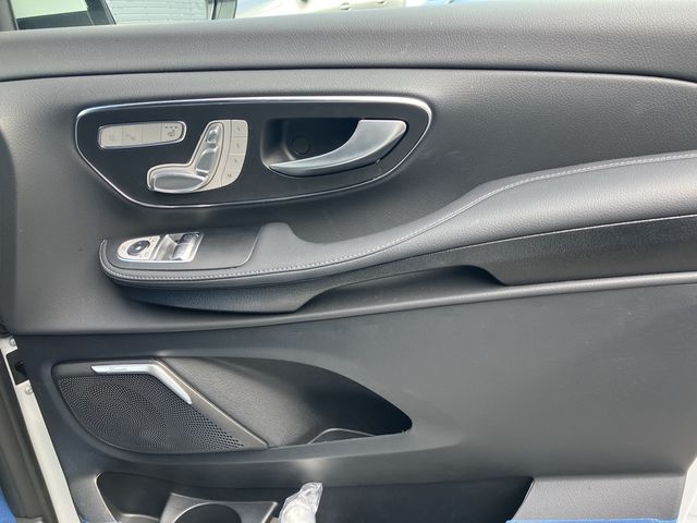 Ref No.A16096763 MERCEDES V CLASS Image#5