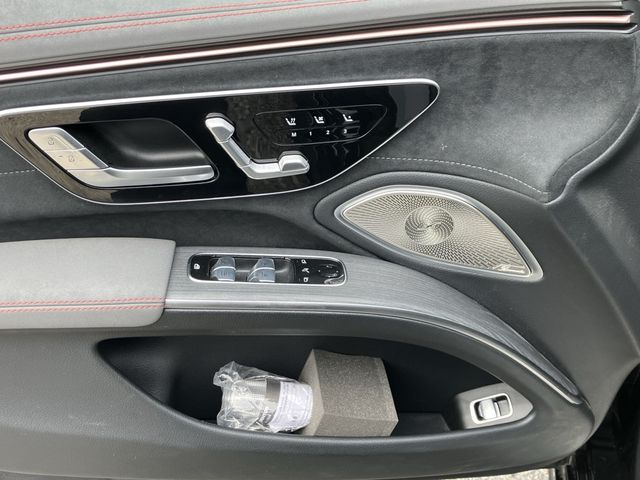 Ref No.A16097052 MERCEDES EQS CLASS Image#5