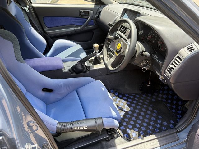 Ref No.A16097097 NISSAN SKYLINE Image#15