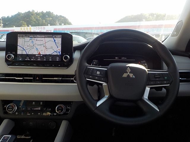 Ref No.A16097357 MITSUBISHI OUTLANDER PHEV Image#9