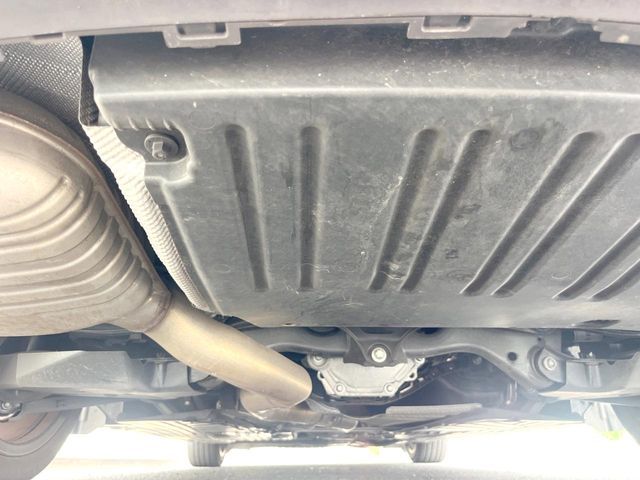 Ref No.A16097472 MERCEDES C CLASS Image#20