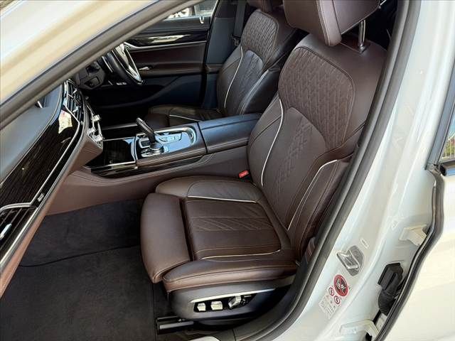 Ref No.A16097837 BMW 7 SERIES Image#17