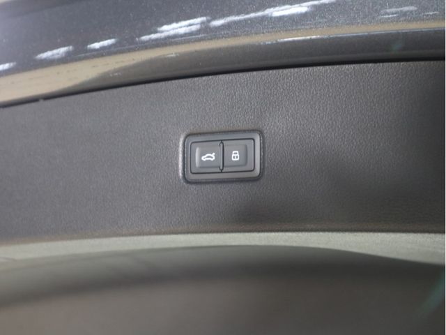 Ref No.A16101789 AUDI Q5 Image#9