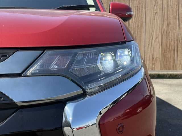 Ref No.A16102636 MITSUBISHI OUTLANDER PHEV Image#15