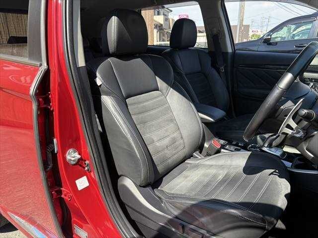 Ref No.A16102636 MITSUBISHI OUTLANDER PHEV Image#11