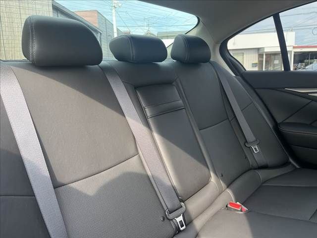 Ref No.A16102677 NISSAN SKYLINE Image#5