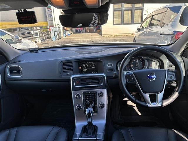 Ref No.A16102693 VOLVO V60 Image#14