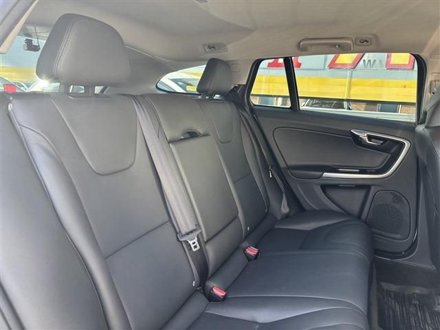 Ref No.A16102693 VOLVO V60 Image#12