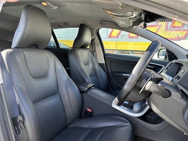Ref No.A16102693 VOLVO V60 Image#11