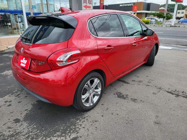 Ref No.A16102811 PEUGEOT 208 Image#10