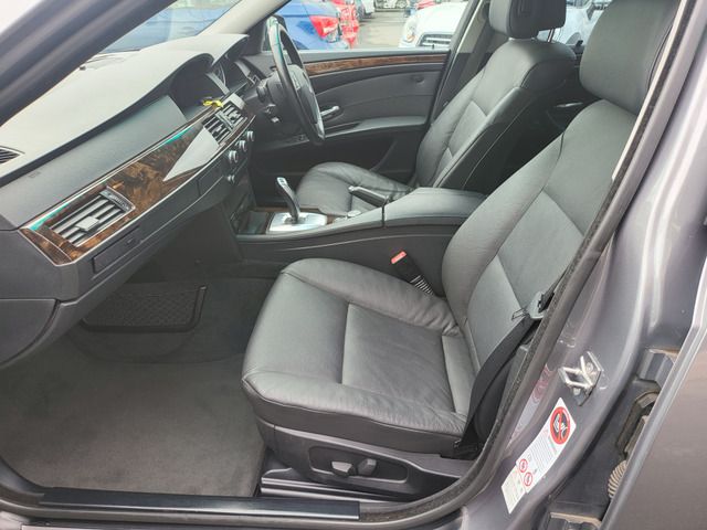 Ref No.A16102812 BMW 5 SERIES Image#16