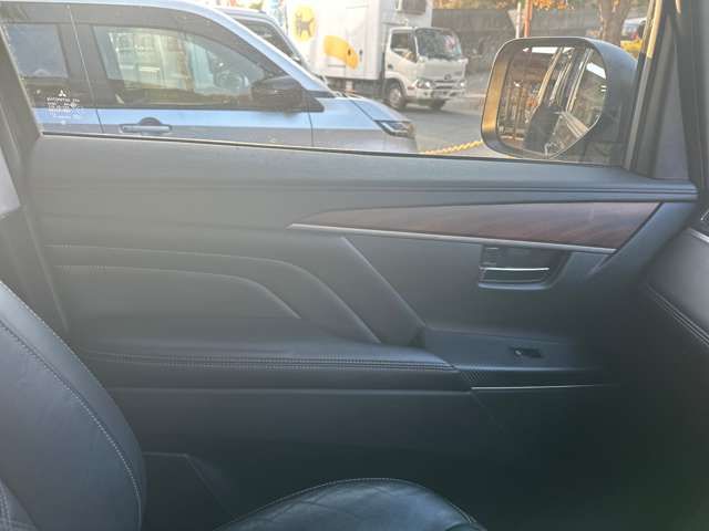 Ref No.A16115870 MITSUBISHI DELICA D5 Image#15