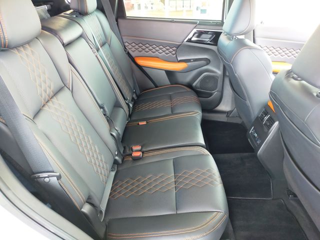 Ref No.A16116040 MITSUBISHI OUTLANDER PHEV Image#19
