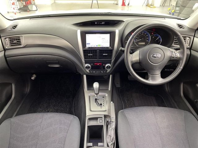 Ref No.A16116051 SUBARU FORESTER Image#9