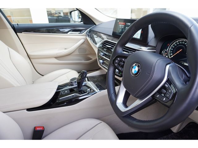 Ref No.A16116061 BMW 5 SERIES Image#12