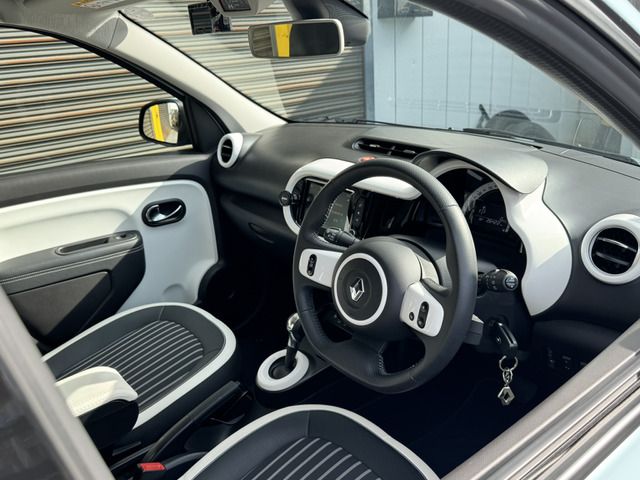 Ref No.A16116114 Renault TWINGO Image#2