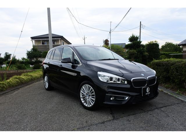 BMW 2 SERIES