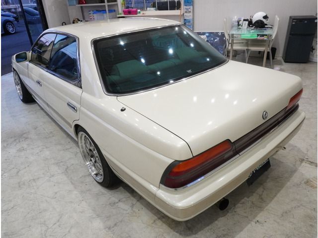 Ref No.A16151982 NISSAN LAUREL Image#11