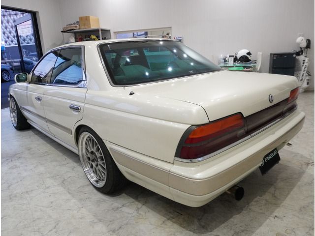 Ref No.A16151982 NISSAN LAUREL Image#13