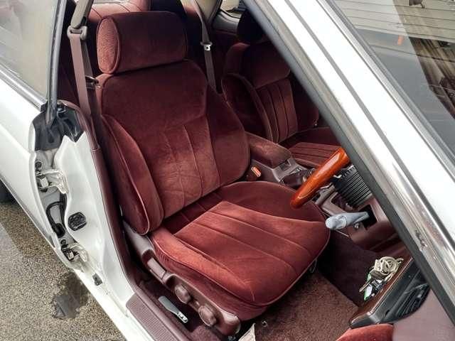Ref No.A16196805 NISSAN LAUREL Image#7