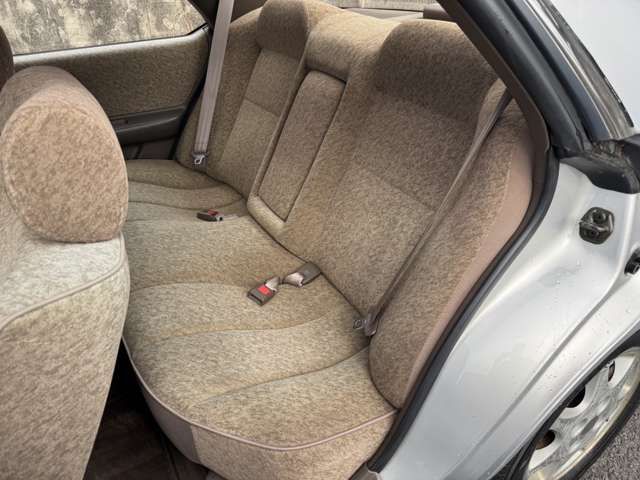 Ref No.A16216262 NISSAN LAUREL Image#8