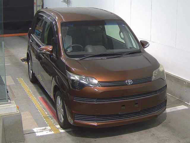2014 Toyota Spade