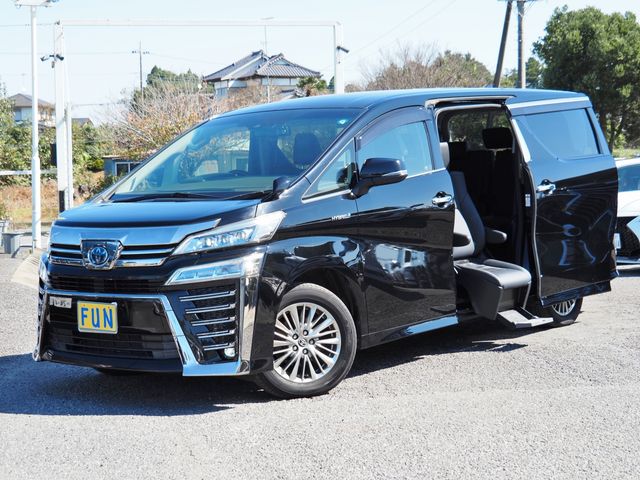 2021 Toyota Vellfire HV