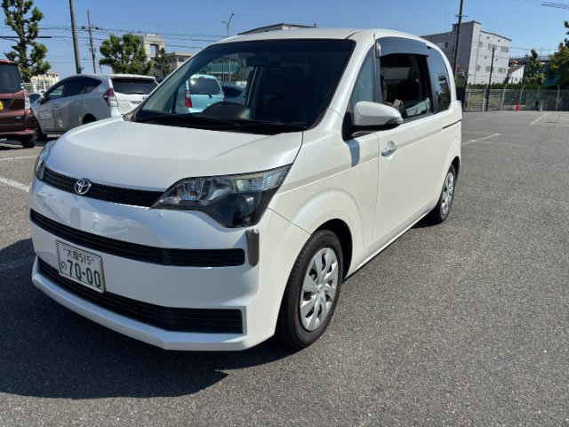 2015 Toyota Spade