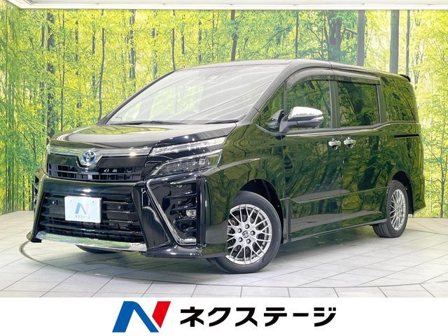 2021 Toyota Voxy HV