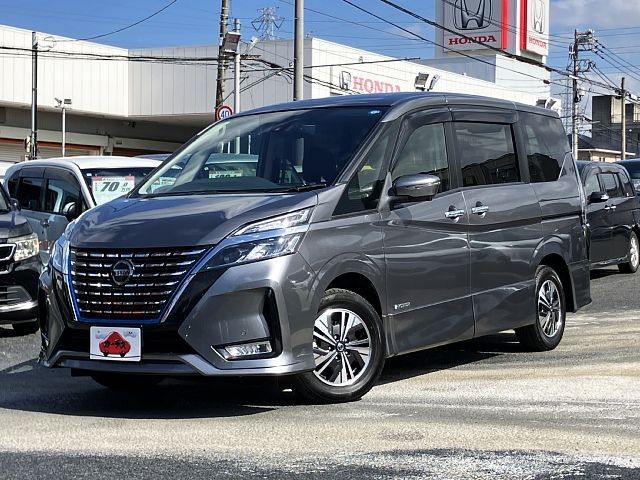 2022 Nissan Serena HV