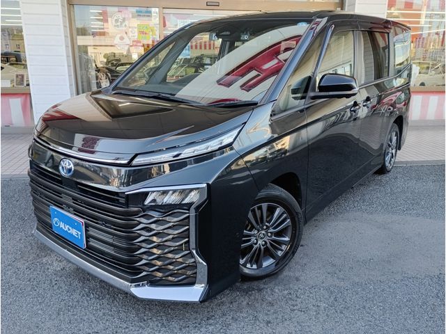 Toyota Voxy HV