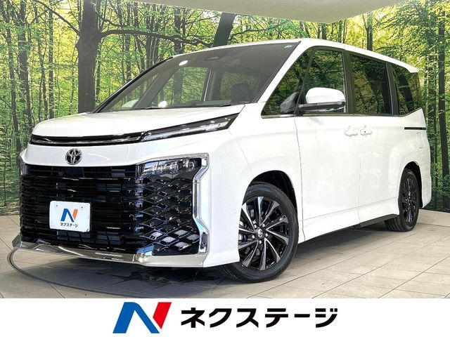Toyota Voxy HV